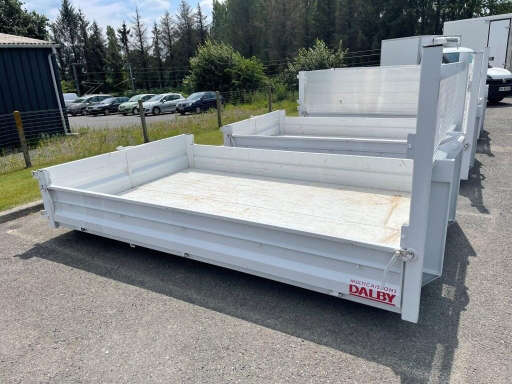 Différents modèles de benne disponible à la location 